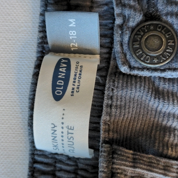 Old Navy Grey Corduroy Toddler Pants * 12-18M - Picture 2 of 5
